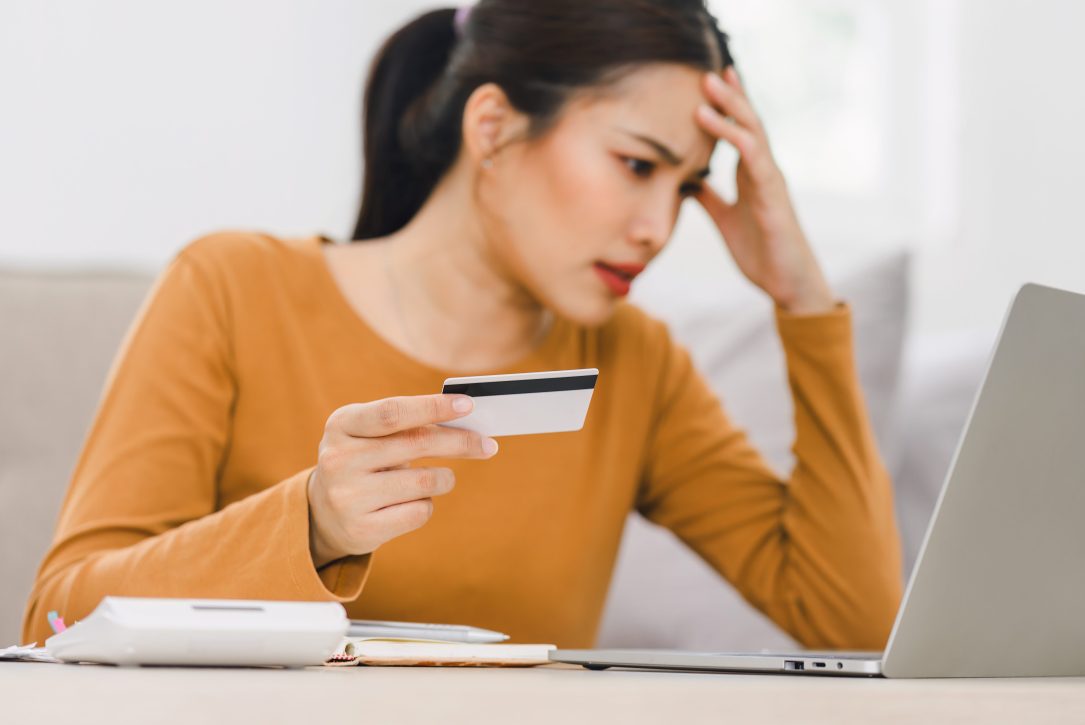 Am I Responsible for My Spouse’s Credit Card Debt if We Divorce?